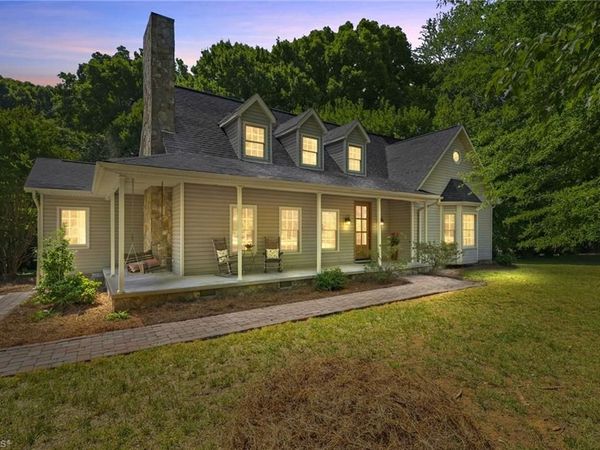 6628 Alley Road , Unit A, Summerfield, NC 27358