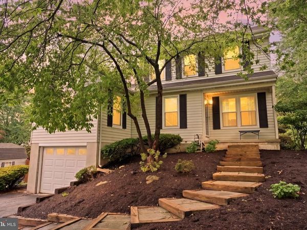 996 RILL ROAD, READING, PA 19606