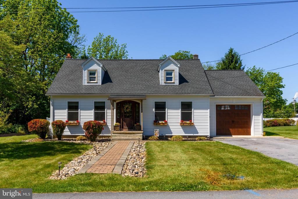 122 N 3RD STREET , BAINBRIDGE, PA 17502