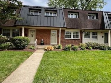 157 S VIRGINIA AVENUE , Unit 387, FALLS CHURCH, VA 22046