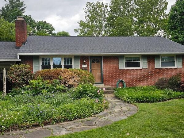 7719 HERITAGE DRIVE, ANNANDALE, VA 22003