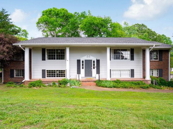117 Rackham Road, Hixson, TN 37343