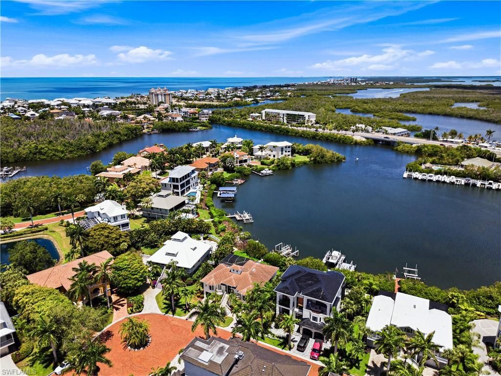 201 San Mateo Dr, Bonita Springs, FL 34134 Photo