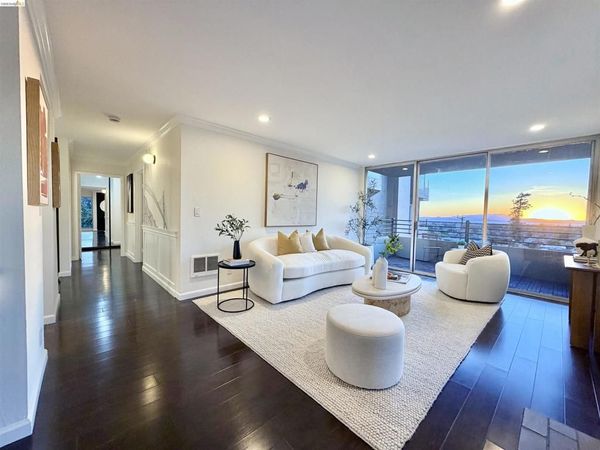 5340 Broadway Ter, Unit 307, Oakland, CA 94618
