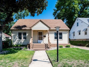 1007 CHESTNUT Street, Pekin, IL 61554