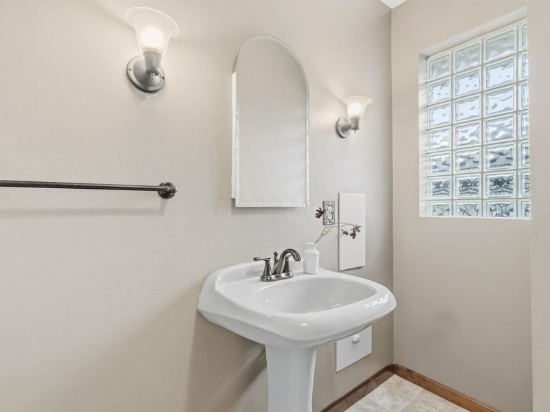 22 E Como Avenue, Columbus, OH 43202 Photo 38