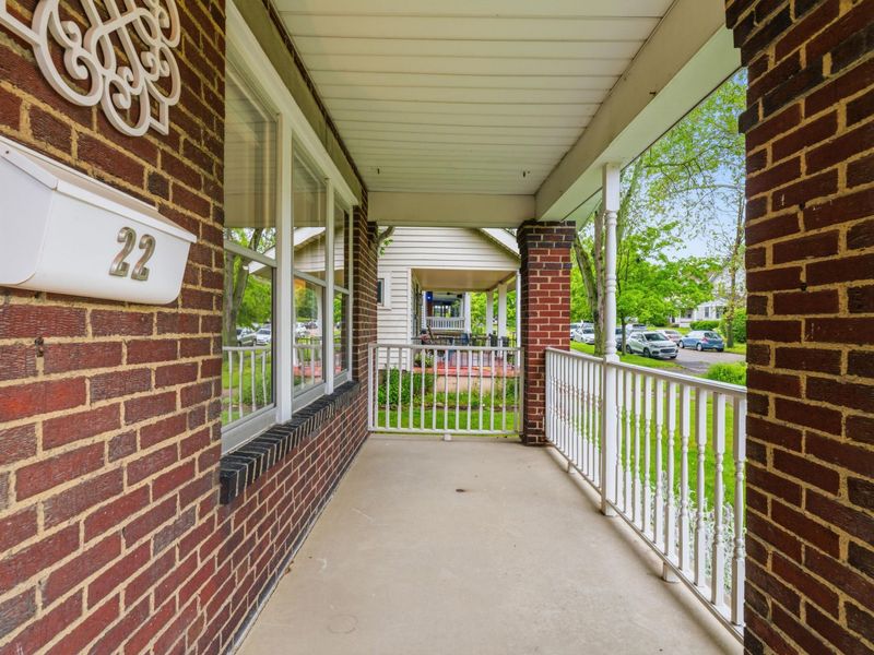 22 E Como Avenue, Columbus, OH 43202 Photo 8