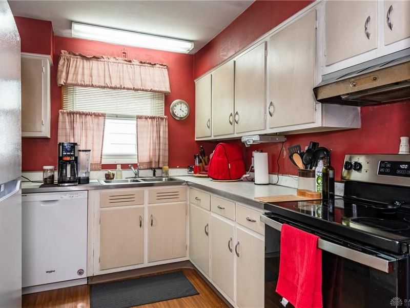 5385 Woodbine Avenue, Dayton, OH 45432 Photo 11