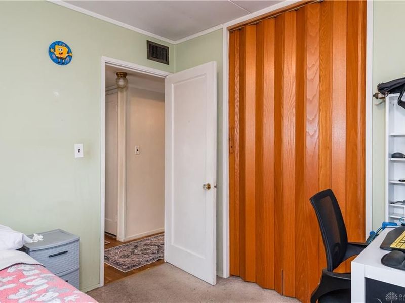 5385 Woodbine Avenue, Dayton, OH 45432 Photo 18