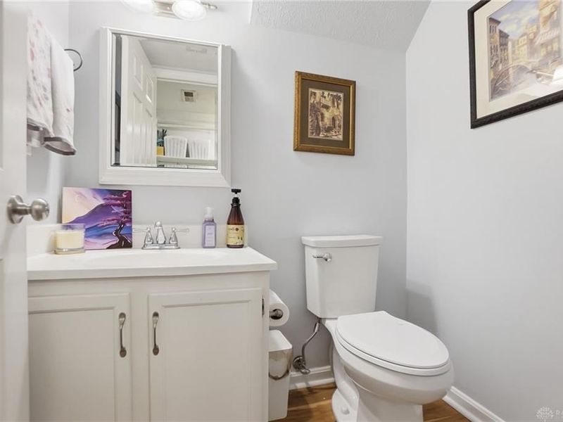 2051 Foxknoll Drive, Centerville, OH 45458 Photo 13