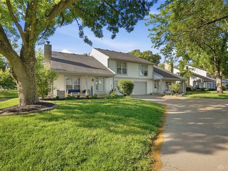 2051 Foxknoll Drive, Centerville, OH 45458 Photo 23