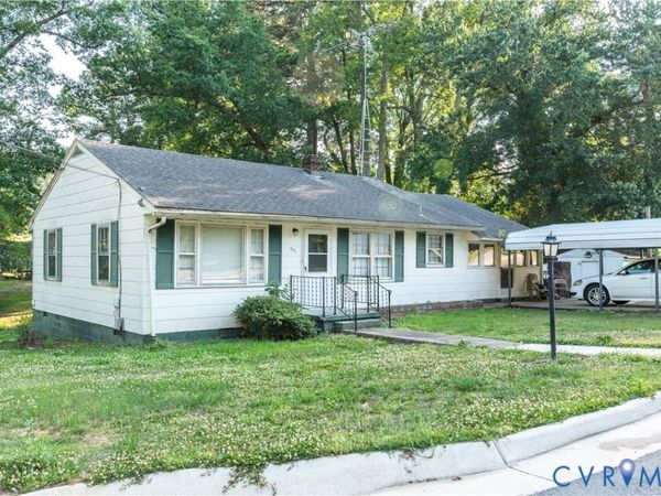 201 W Third Street, South Hill, VA 23970