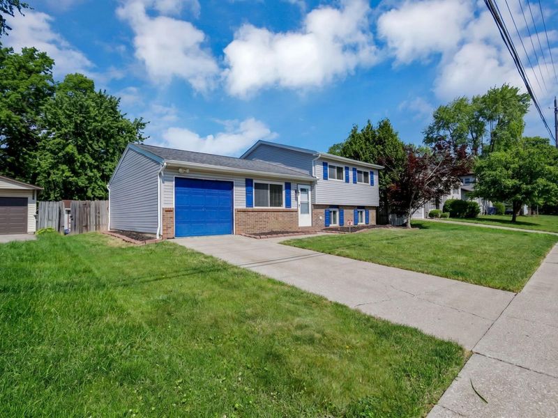 3609 Beckley Street, Columbus, OH 43230 Photo 2
