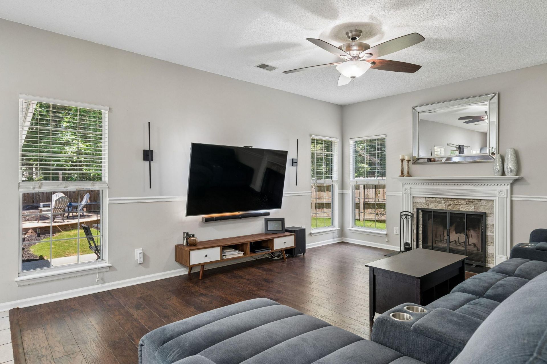 5403 Greggs Landing Drive Photo 16