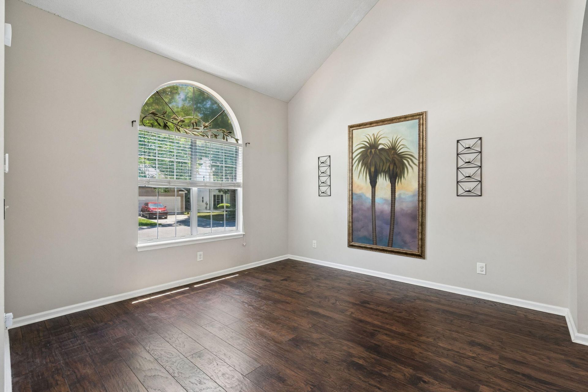 5403 Greggs Landing Drive Photo 7
