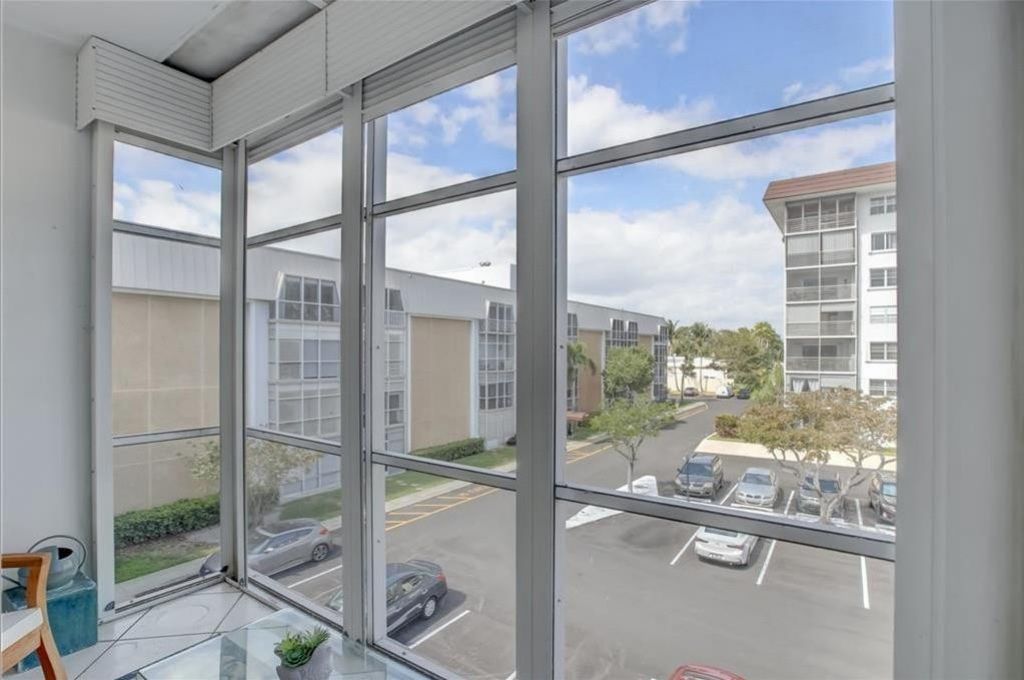 3020 NE 16th Avenue, Unit 304, Oakland Park, FL 33334 Photo