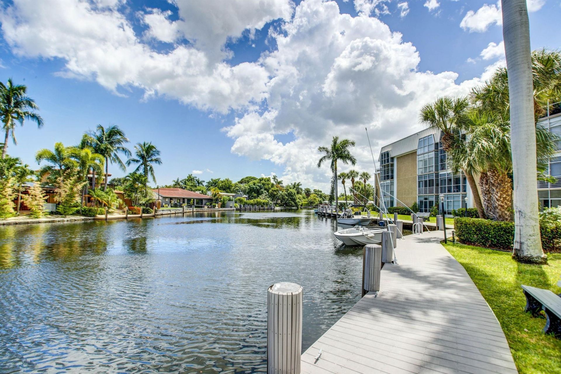 3020 NE 16th Avenue, Unit 304, Oakland Park, FL 33334 Photo