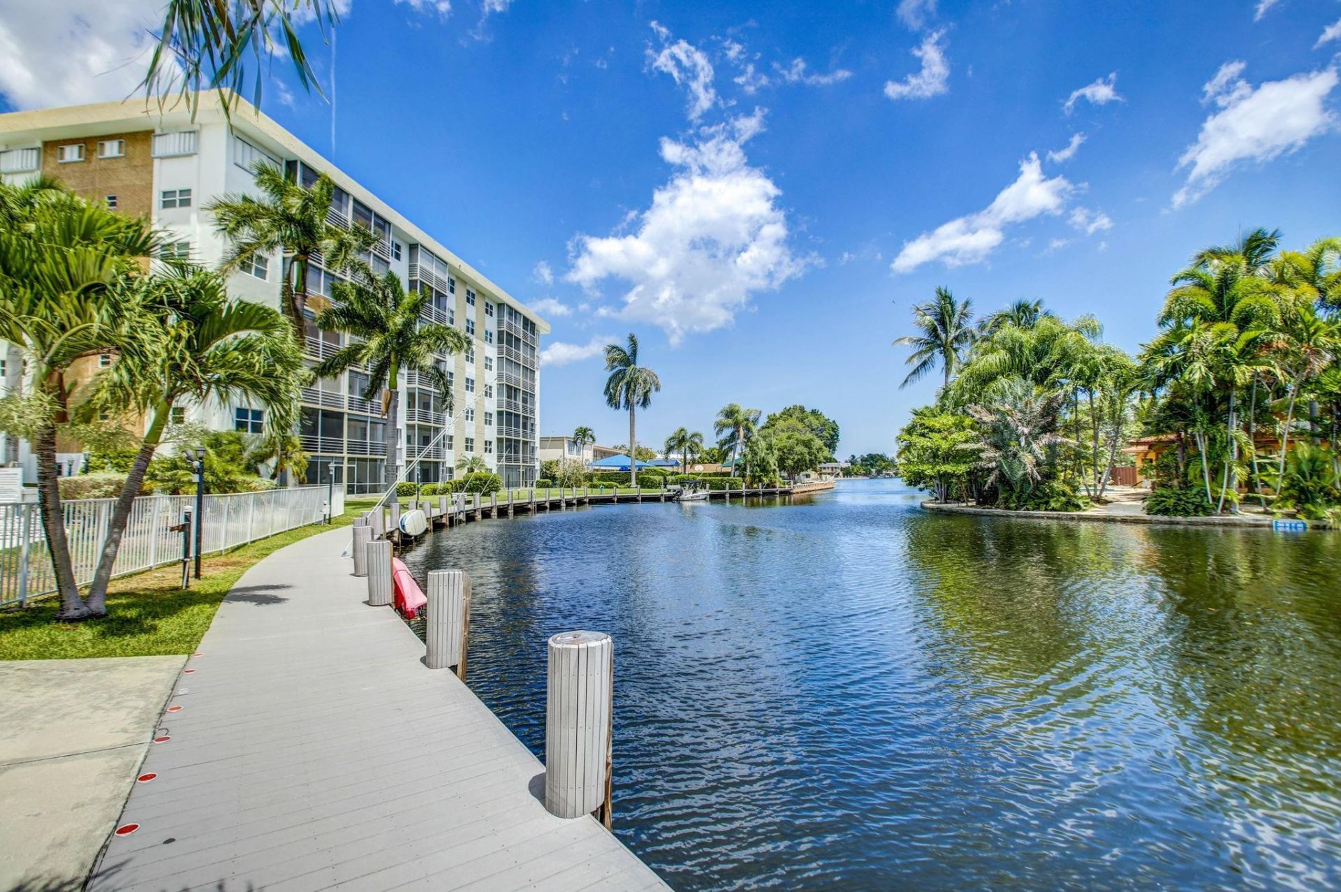 3020 NE 16th Avenue, Unit 304, Oakland Park, FL 33334 Photo