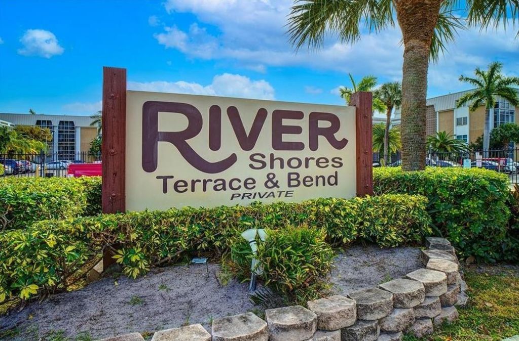3020 NE 16th Avenue, Unit 304, Oakland Park, FL 33334 Photo