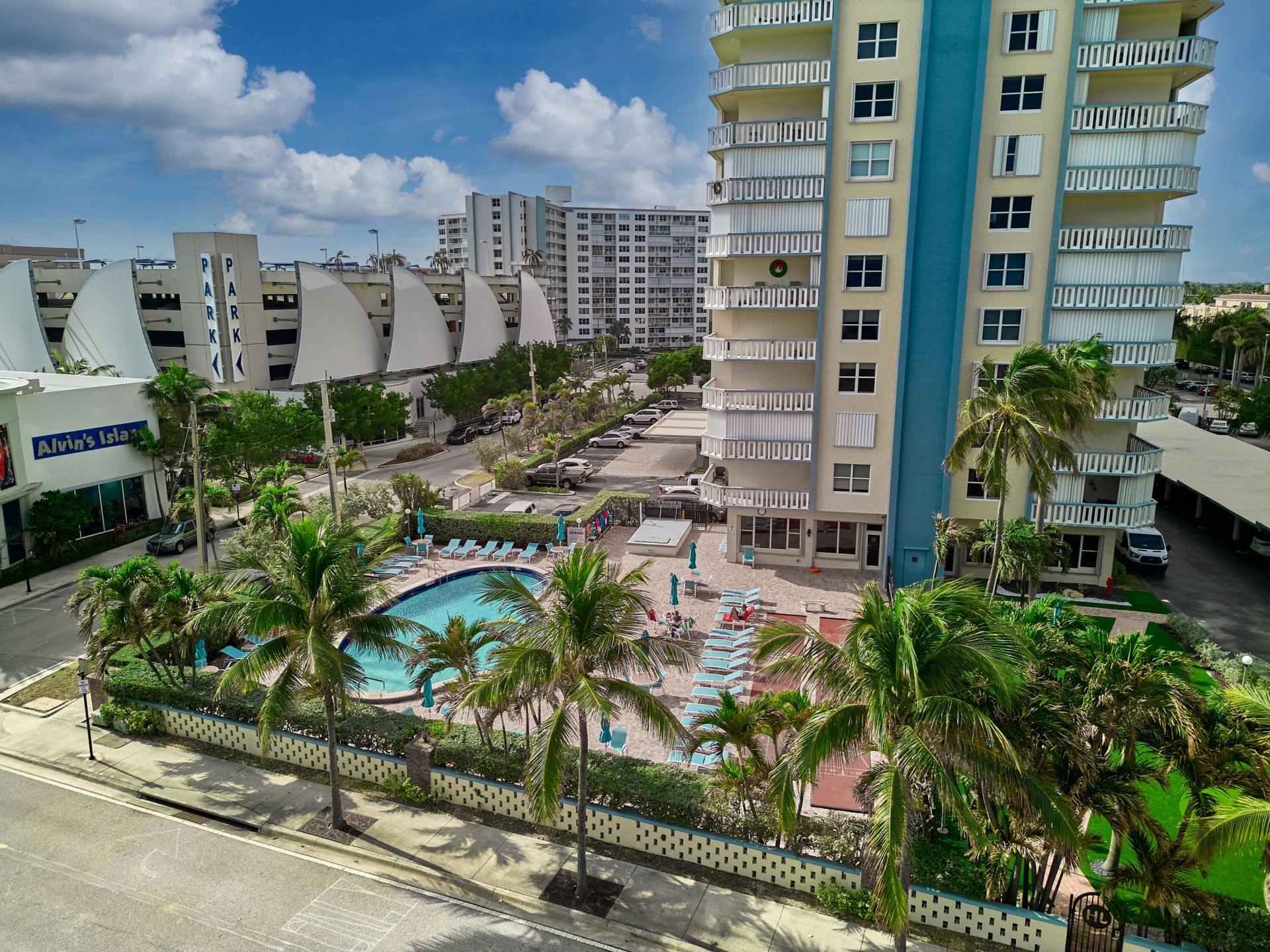 305 N Pompano Beach Boulevard, Unit 1204, Pompano Beach, FL 33062 Photo