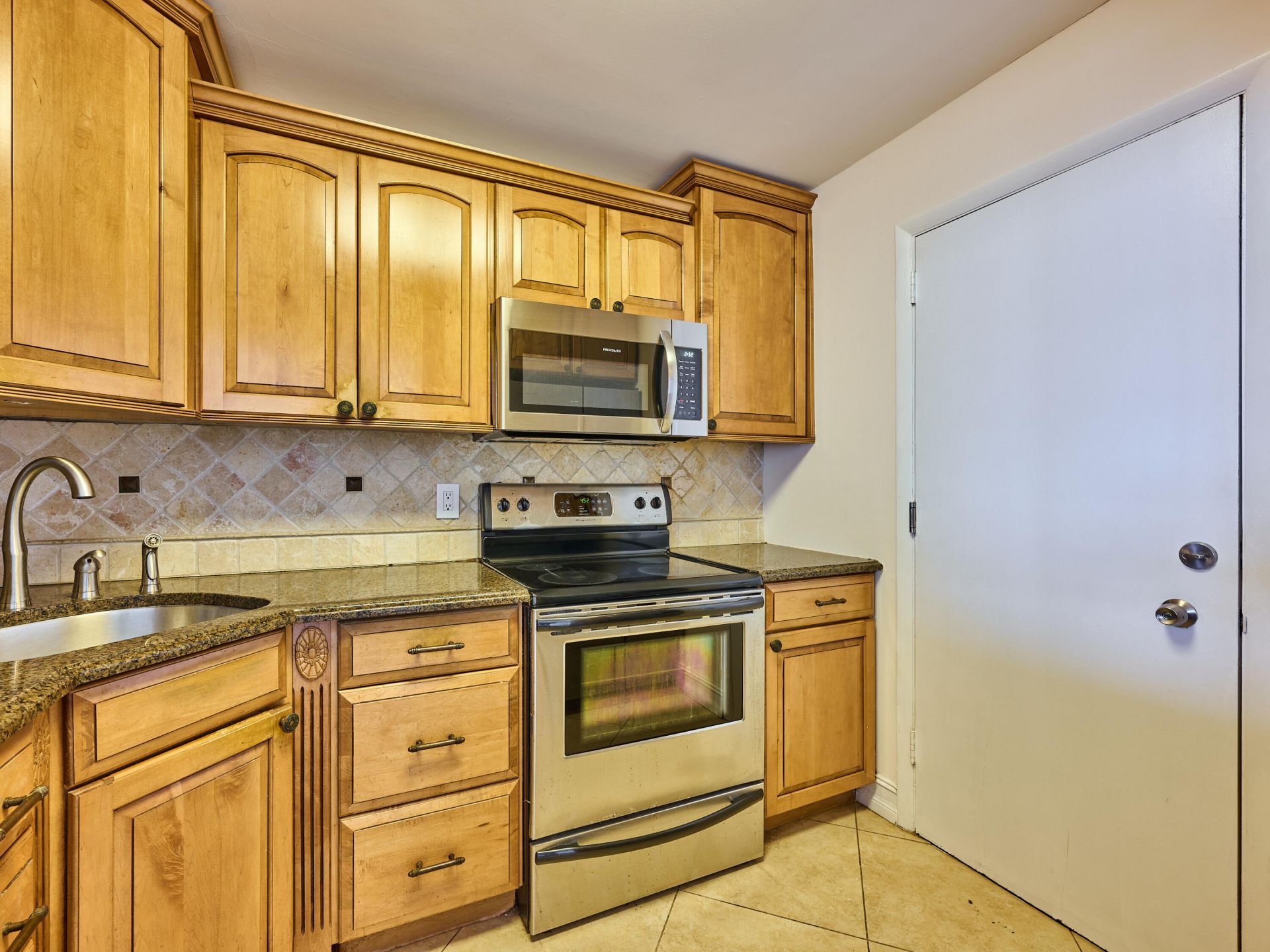 305 N Pompano Beach Boulevard, Unit 1204, Pompano Beach, FL 33062 Photo