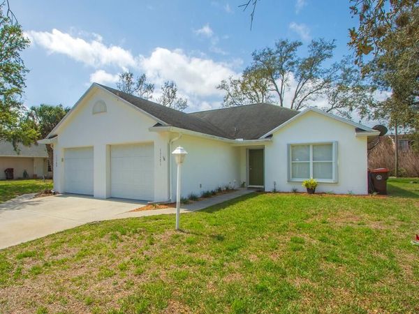 11171 Airport Drive, Sebastian, FL 32958