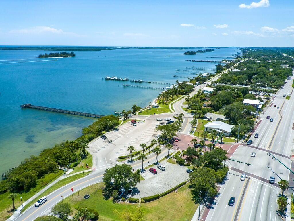 11171 Airport Drive, Sebastian, FL 32958 Photo