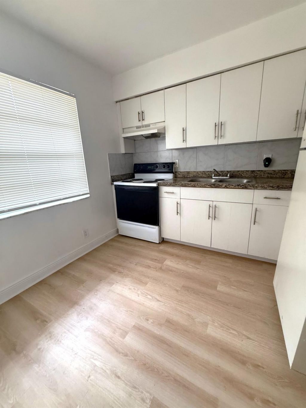 4130 NW 31st Terrace, Unit 1, Lauderdale Lakes, FL 33309 Photo