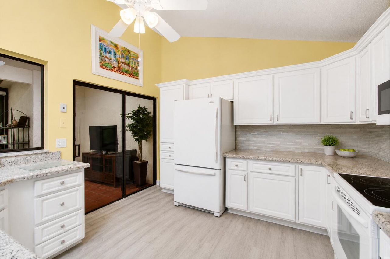1320 NW 29th Avenue, Unit D, Delray Beach, FL 33445 Photo