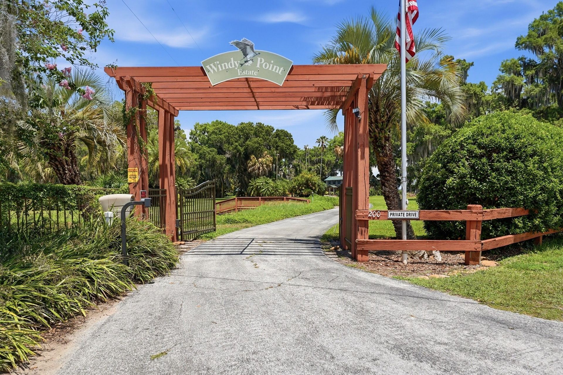 200 Windy Point Road, Lake Placid, FL 33852 Photo