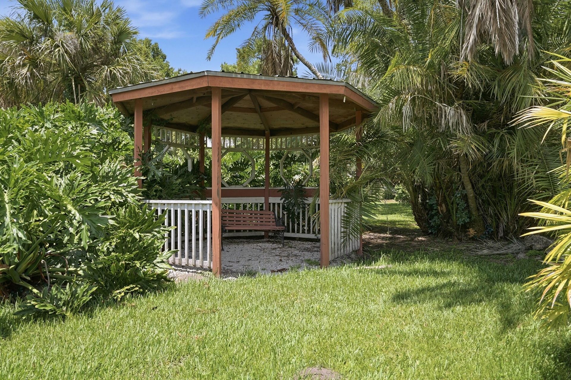 200 Windy Point Road, Lake Placid, FL 33852 Photo