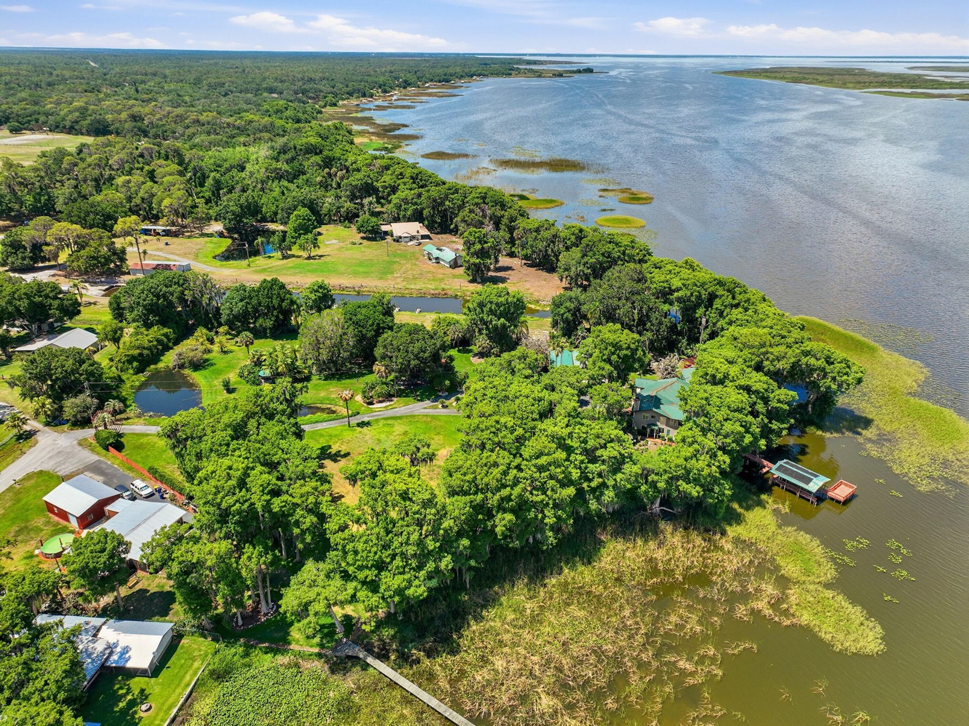 200 Windy Point Road, Lake Placid, FL 33852 Photo