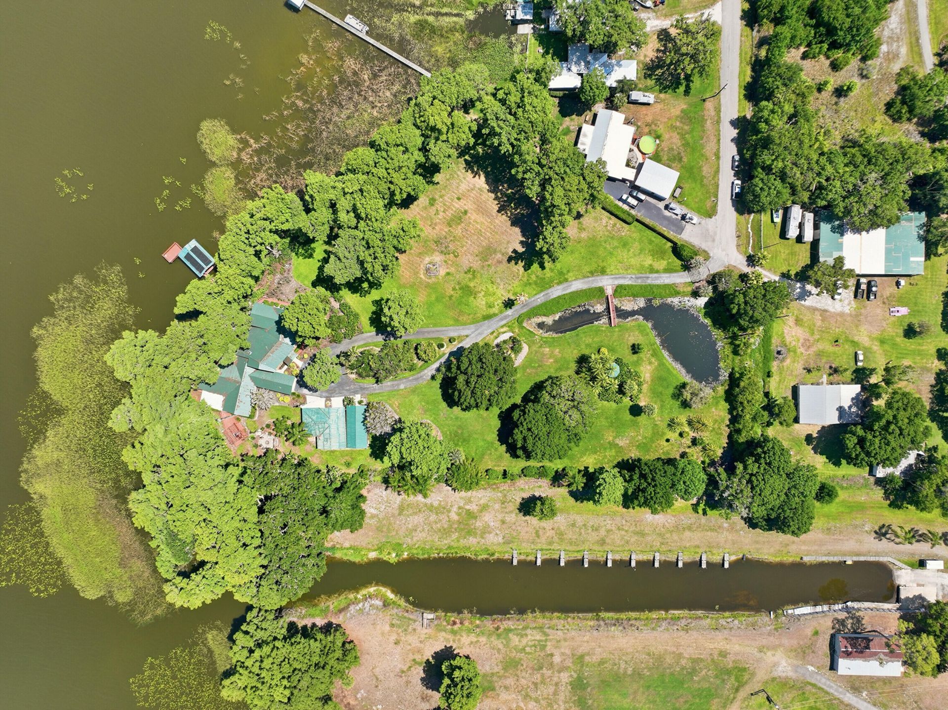 200 Windy Point Road, Lake Placid, FL 33852 Photo