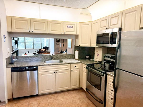 2908 S Carambola Cir Circle S, Unit 103, Coconut Creek, FL 33066