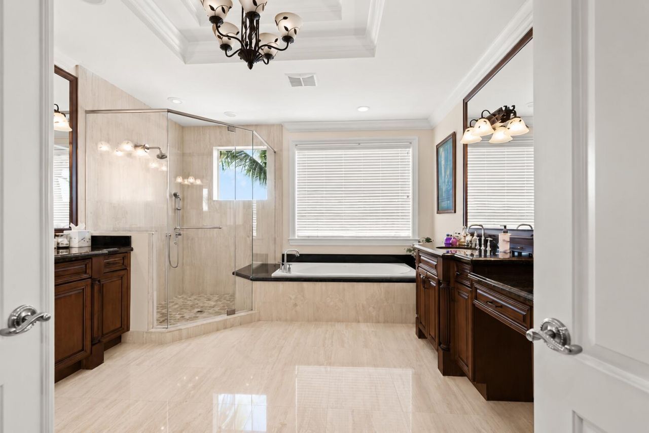 4431 NE 24th Avenue, Lighthouse Point, FL 33064 Photo