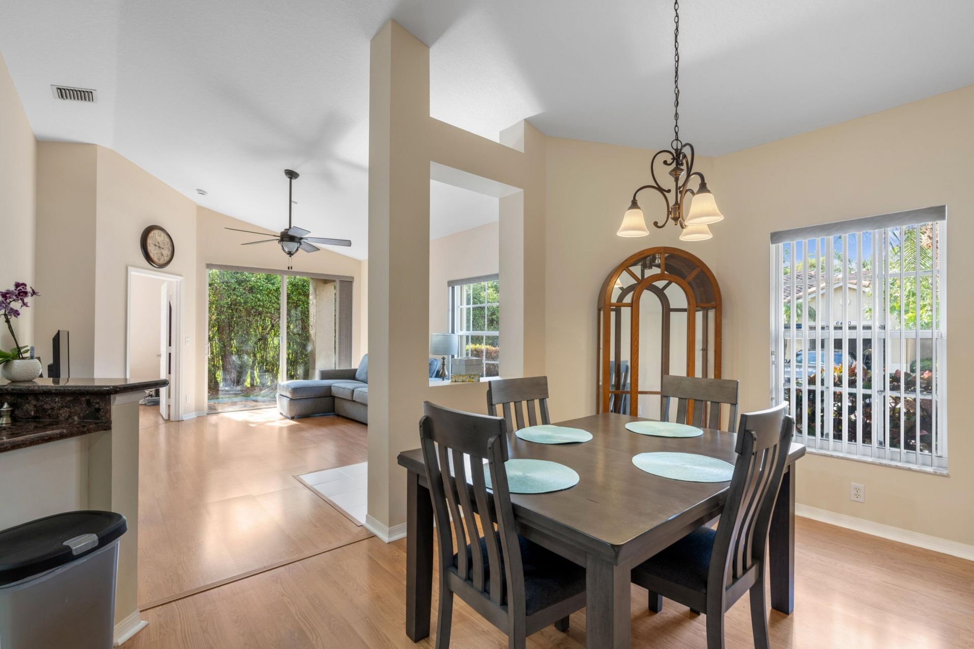 6402 Park Lake Circle, Boynton Beach, FL 33437 Photo