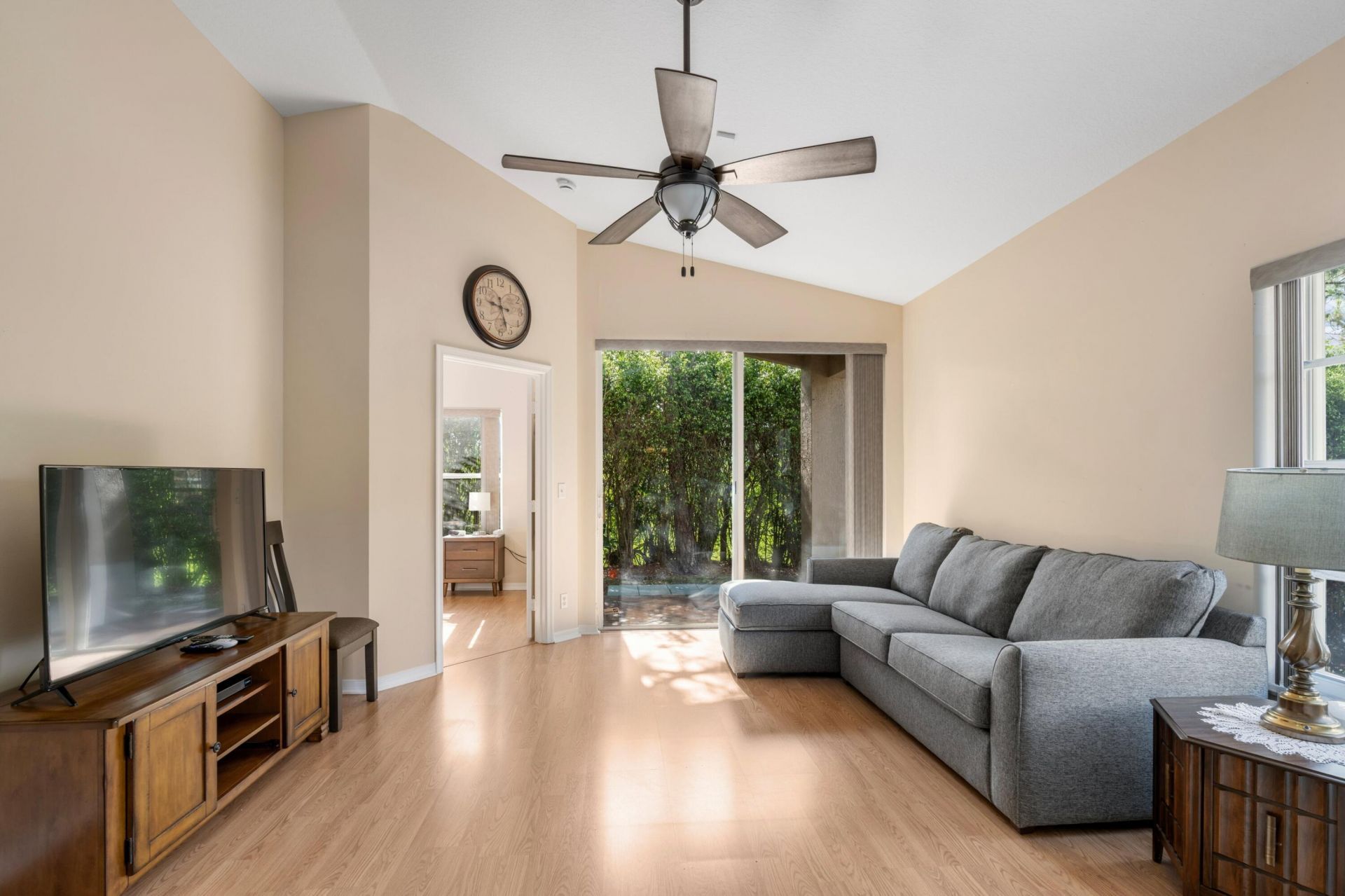 6402 Park Lake Circle, Boynton Beach, FL 33437 Photo