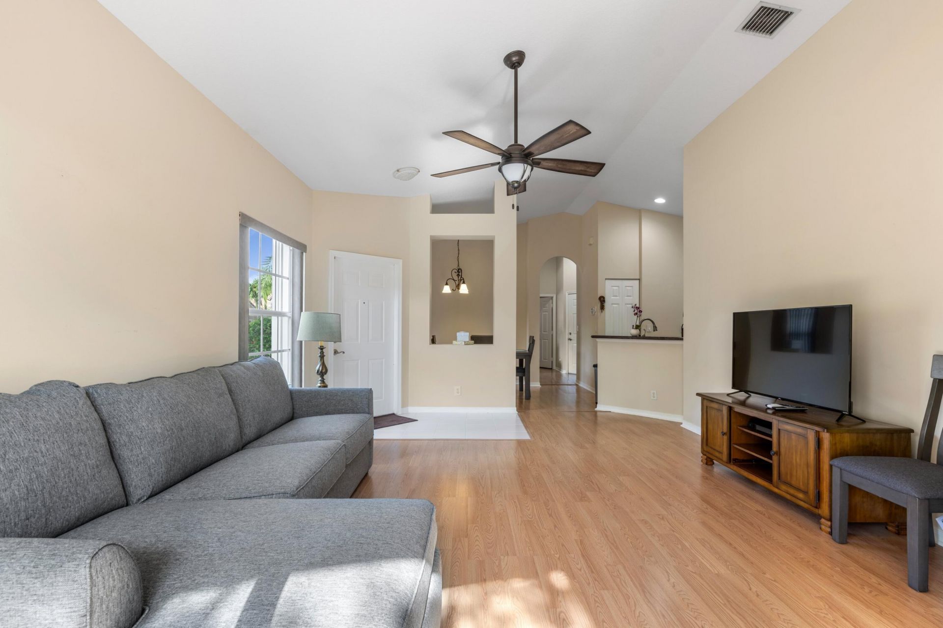 6402 Park Lake Circle, Boynton Beach, FL 33437 Photo
