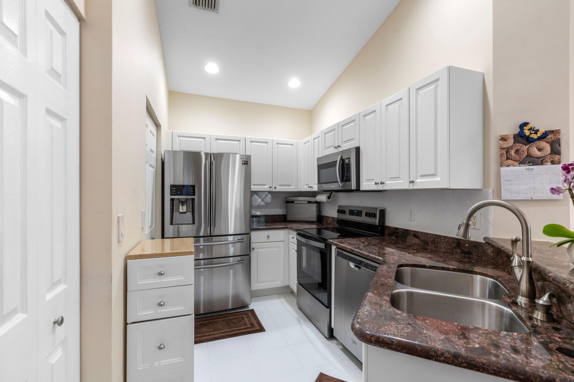 6402 Park Lake Circle, Boynton Beach, FL 33437 Photo