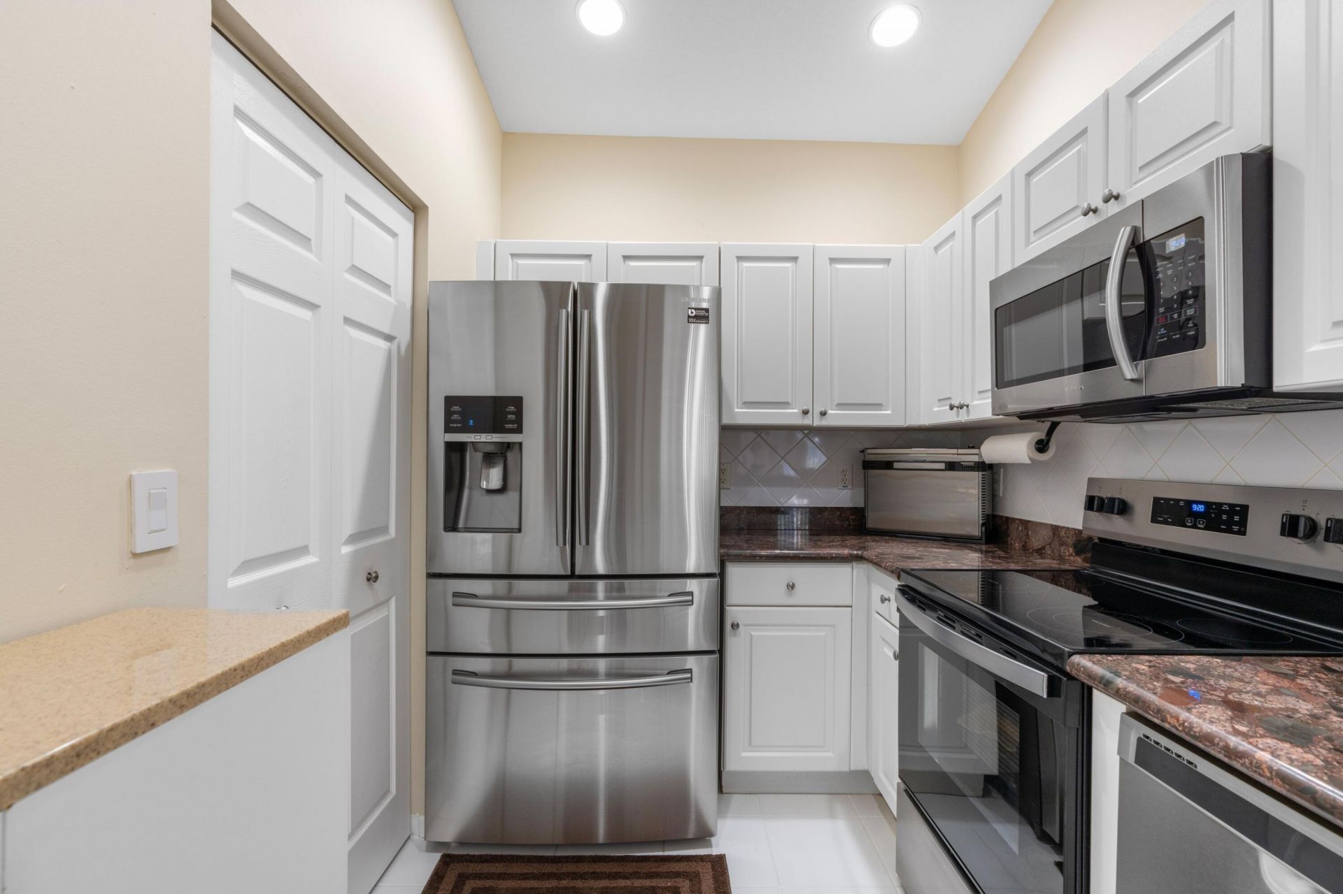 6402 Park Lake Circle, Boynton Beach, FL 33437 Photo