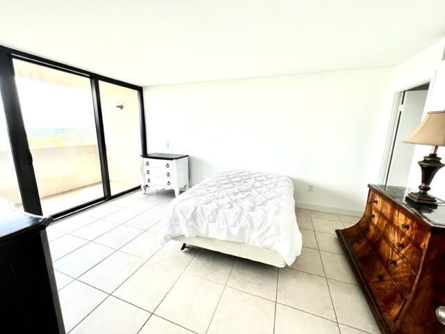5600 N Flagler Drive, Unit 1803, West Palm Beach, FL 33407 Photo