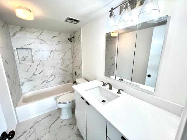 5600 N Flagler Drive, Unit 1803, West Palm Beach, FL 33407 Photo