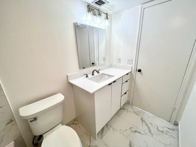 5600 N Flagler Drive, Unit 1803, West Palm Beach, FL 33407 Photo