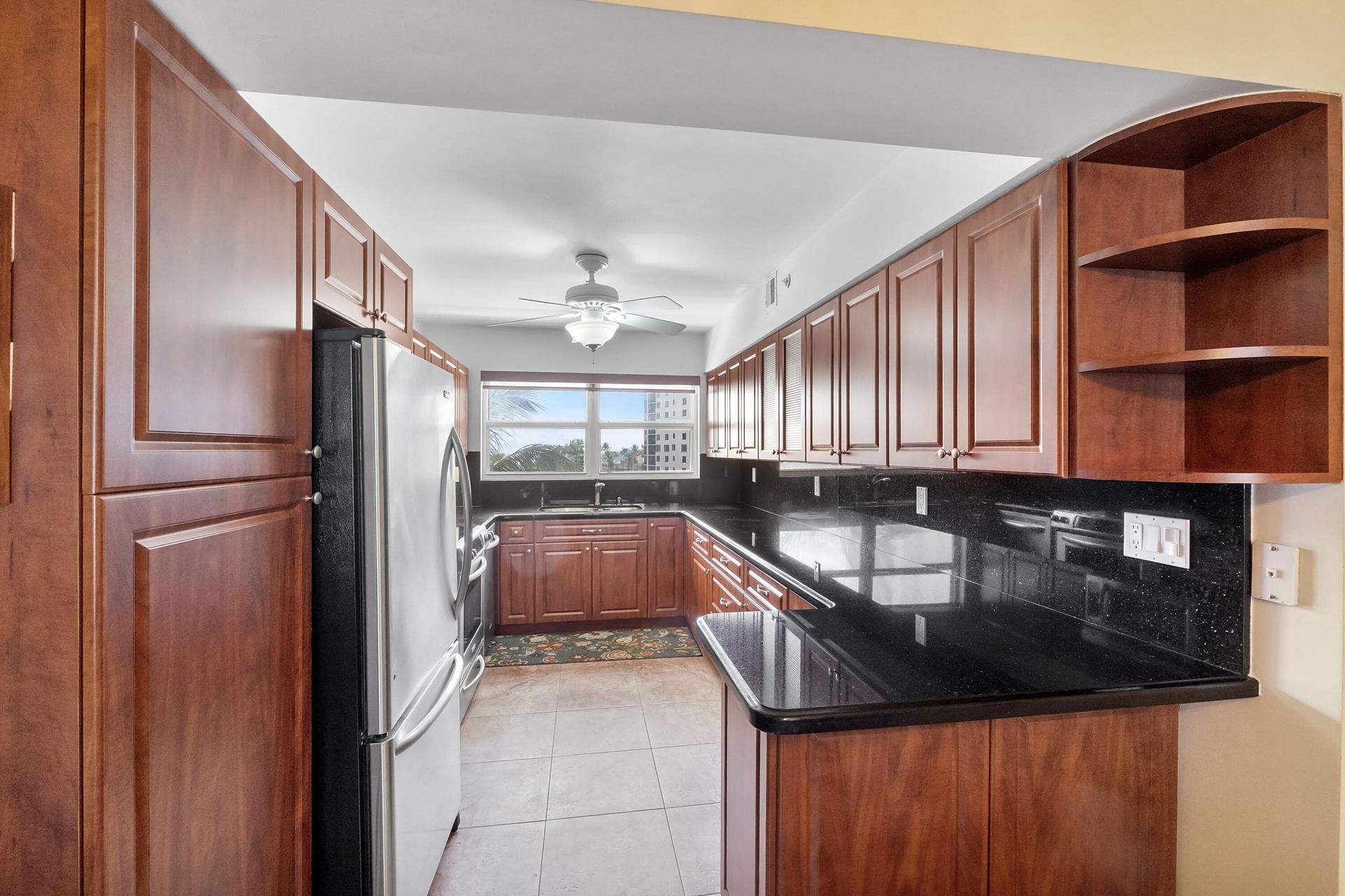 3310 S Ocean Boulevard, Unit 528-d, Highland Beach, FL 33487 Photo