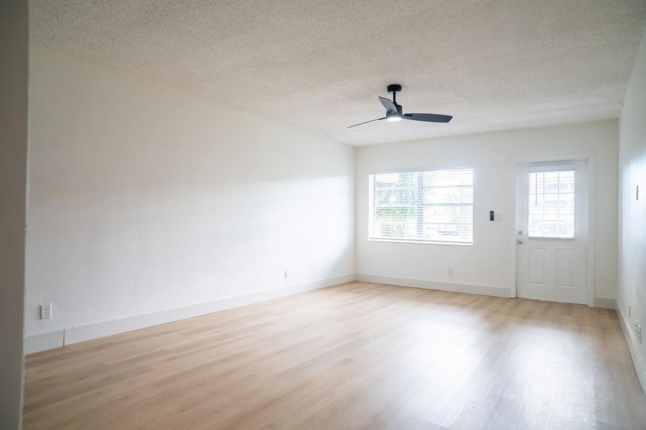 701 Pine Drive, Unit 107, Pompano Beach, FL 33060 Photo
