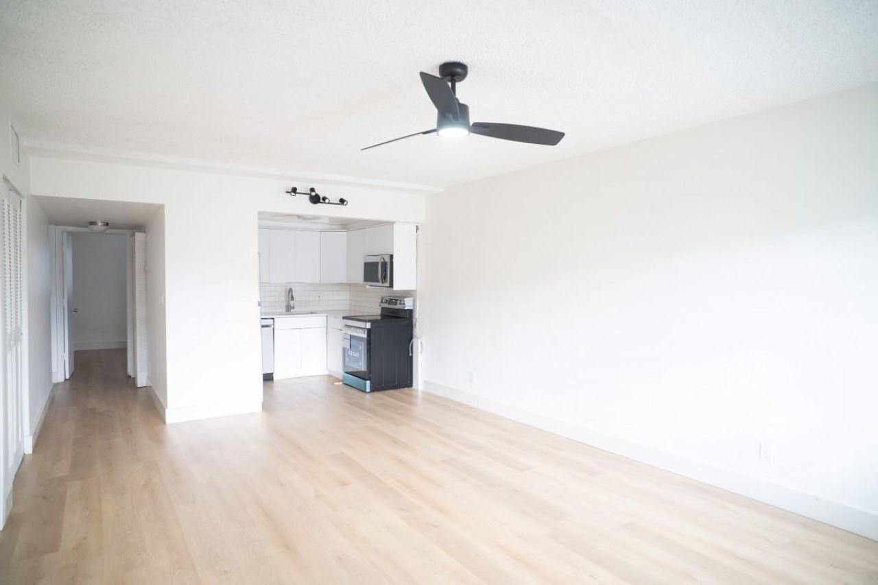 701 Pine Drive, Unit 107, Pompano Beach, FL 33060 Photo