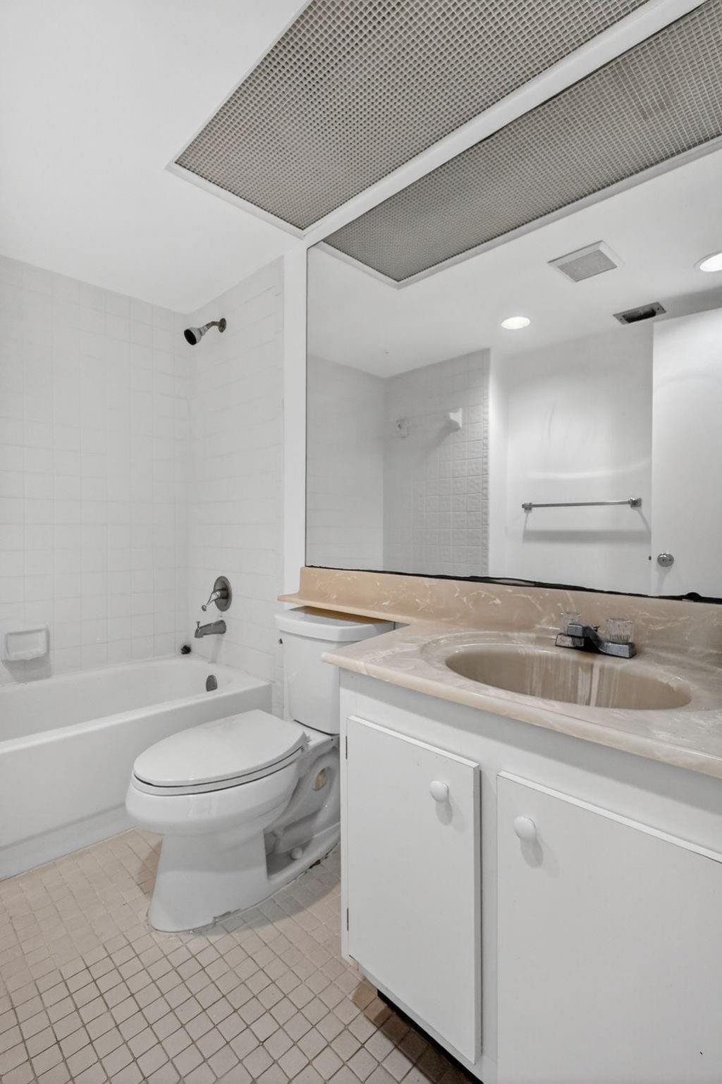 12750 SW 4th Court, Unit 307j, Pembroke Pines, FL 33027 Photo