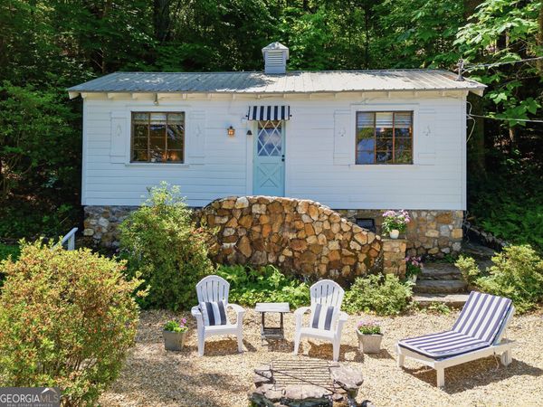 6448 Crow Creek Road, Lakemont, GA 30552