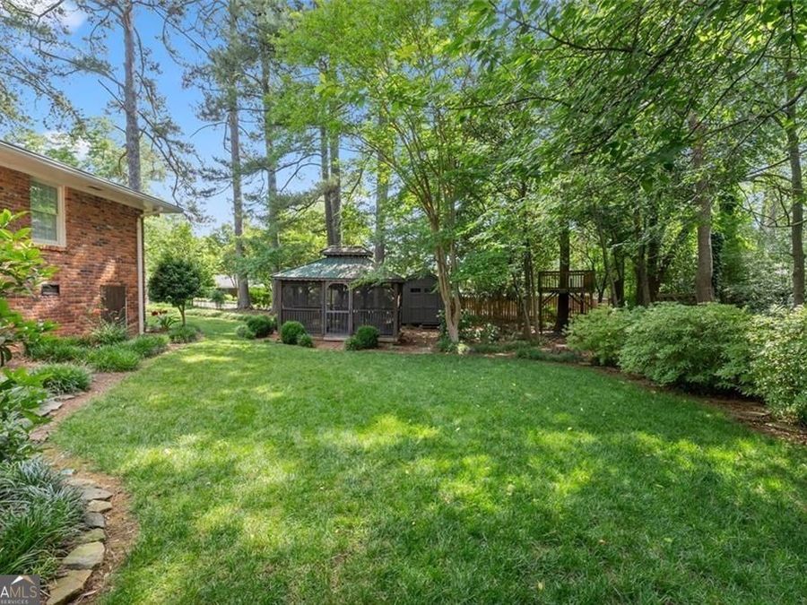 Property Image 37