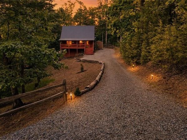 343 Seneca Drive, Ellijay, GA 30540